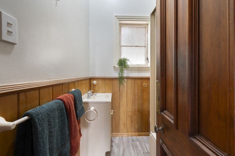 Photo of property in 66 Bridge Street, Bulls, 4818