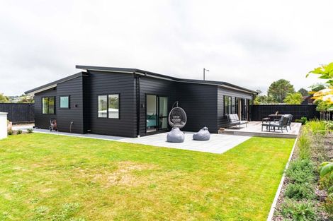 Photo of property in 37 William Gilbert Drive, Mangawhai, 0505