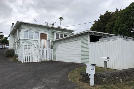 Photo of property in 21a Nile Road, Milford, Auckland, 0620