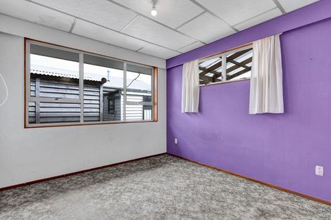 Photo of property in 1/2 Selwyn Street, Lower Vogeltown, New Plymouth, 4310