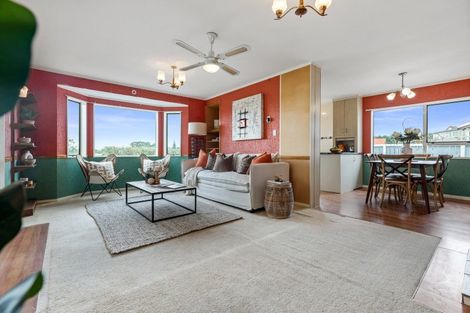 Photo of property in 62 Atuaroa Avenue, Te Puke, 3119