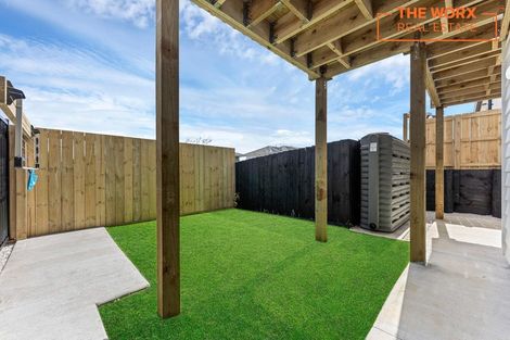 Photo of property in 26b Russell Road, Manurewa, Auckland, 2102