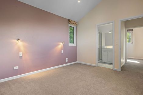 Photo of property in 8 Glas Brae, Governors Bay, Lyttelton, 8971