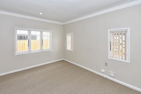 Photo of property in 79c Russell Road, Manurewa, Auckland, 2102