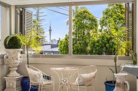 Photo of property in 2a/9 Saint Georges Bay Road, Parnell, Auckland, 1052