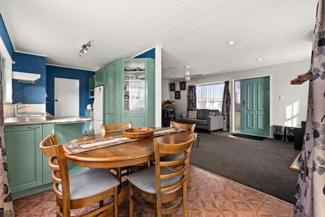 Photo of property in 42 Norfolk Street, Tamatea, Napier, 4112