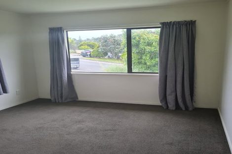 Photo of property in 37 Kestrel Heights, Arkles Bay, Whangaparaoa, 0932
