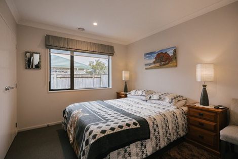 Photo of property in 7 Astelia Court, Milson, Palmerston North, 4414