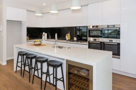 Photo of property in 120d Fairview Avenue, Fairview Heights, Auckland, 0632