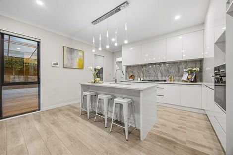 Photo of property in 7 Fricker Way, Flat Bush, Auckland, 2019