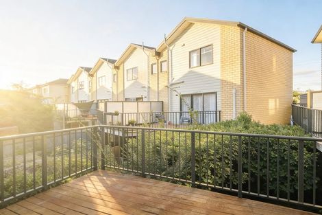 Photo of property in St Claire Village, 223/172 Mcleod Road, Te Atatu South, Auckland, 0610