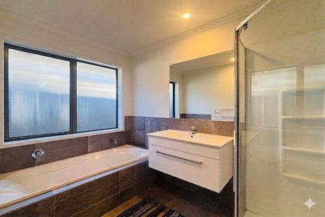 Photo of property in 13 Makatiti Street, Pukekohe, 2120