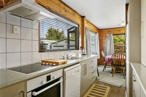 Photo of property in 18 Raukura Street, Turangi, 3334