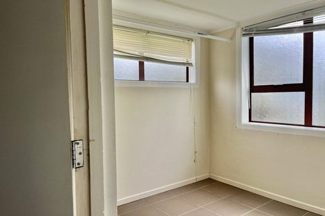 Photo of property in 38 Tudor Road, Henderson, Auckland, 0610