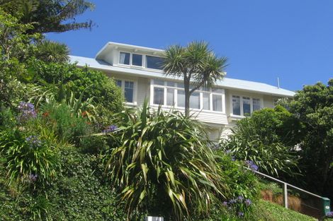 Photo of property in 27 Fairview Crescent, Kelburn, Wellington, 6012