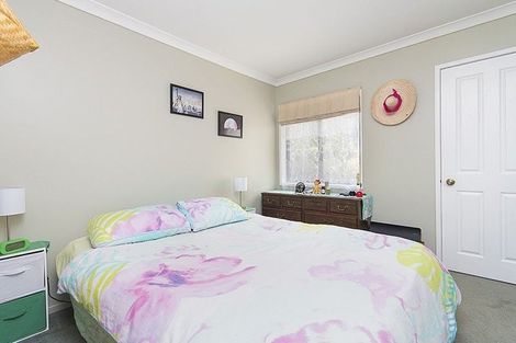 Photo of property in 22 Kaiwaka Road, Waiuku, 2123