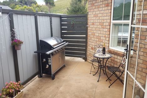 Photo of property in 104 Muriwai Valley Road, Muriwai, Waimauku, 0881