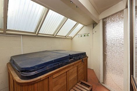 Photo of property in 9 Wynyard Crescent, Tamatea, Napier, 4112