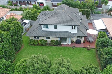 Photo of property in 27c Swanson Road, Henderson, Auckland, 0610