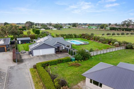 Photo of property in 27 Mill Grove, Clareville, Carterton, 5713