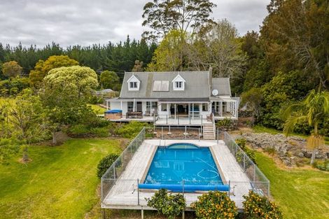 Photo of property in 98 Edmonds Road, Kerikeri, 0293