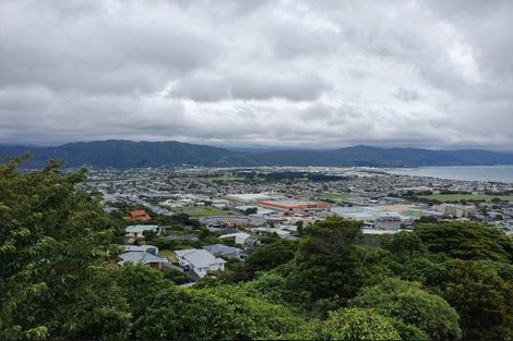 Photo of property in 23 Bushey Way, Maungaraki, Lower Hutt, 5010