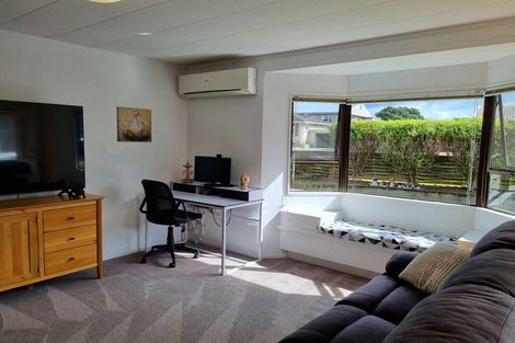 Photo of property in 4/1 Dinniss Avenue, Regent, Whangarei, 0112