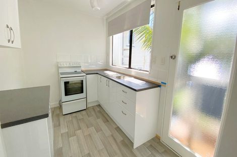 Photo of property in 53 Tiverton Road, Avondale, Auckland, 0600