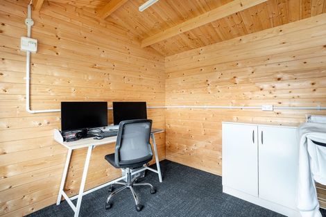 Photo of property in 10 Transom Close, Whitby, Porirua, 5024