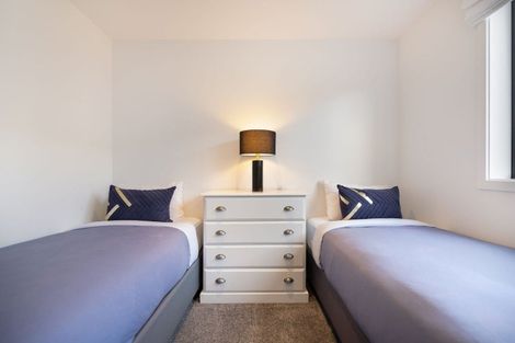 Photo of property in 2 Appin Court, Jacks Point, Queenstown, 9371