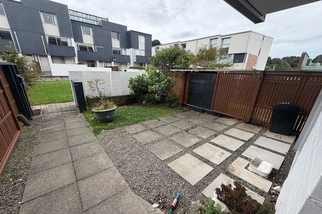 Photo of property in The Altair, 21/120 Rintoul Street, Newtown, Wellington, 6021