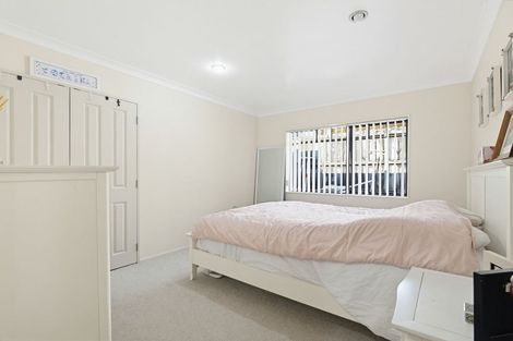 Photo of property in 3 Norm Pellow Drive, Manurewa, Auckland, 2105