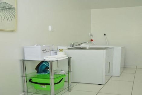 Photo of property in 25 Richmond Avenue, Richmond Heights, Taupo, 3330