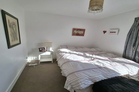 Photo of property in 105 View Road, Houghton Bay, Wellington, 6023