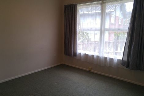 Photo of property in 1/5 Sudan Avenue, Milford, Auckland, 0620