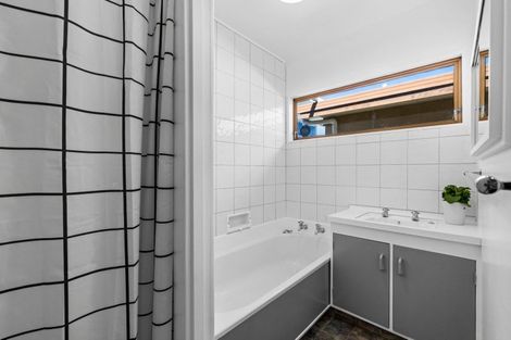 Photo of property in 35-39 Freyberg Avenue, Tamatea, Napier, 4112