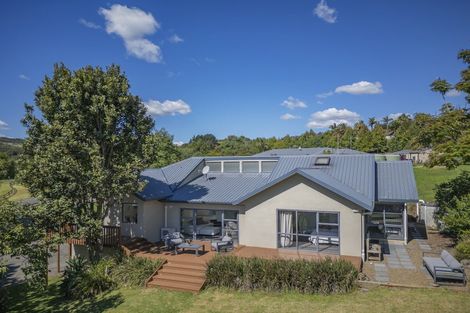 Photo of property in 248 Kauri View Road, Opaheke, Papakura, 2584