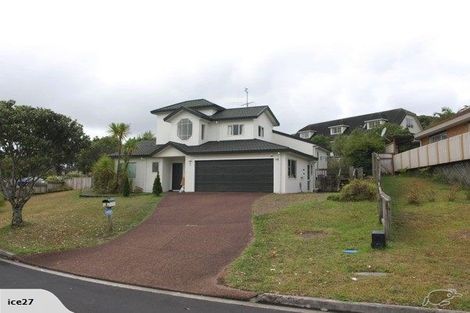 Photo of property in 5 Tyrico Close, Unsworth Heights, Auckland, 0632
