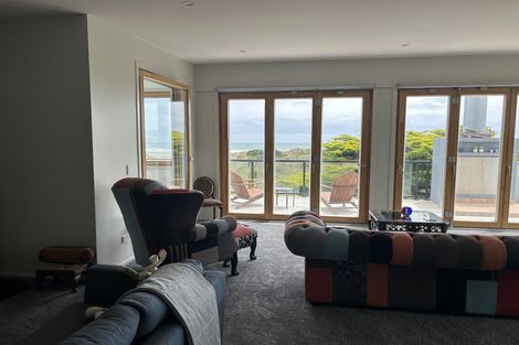 Photo of property in 5 Somerset Grove, Waitarere Beach, Levin, 5510