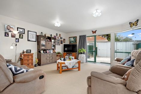 Photo of property in 2 Aldermen Avenue, Papamoa Beach, Papamoa, 3118