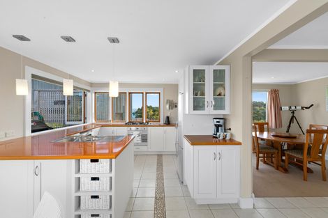 Photo of property in 1 Penguin Street, Leigh, 0985