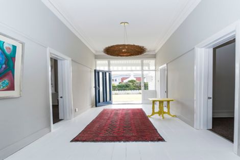 Photo of property in 84 Tomahawk Road, Andersons Bay, Dunedin, 9013