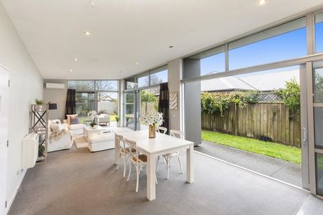 Photo of property in 2 Sycamore Close, Rangiora, 7400