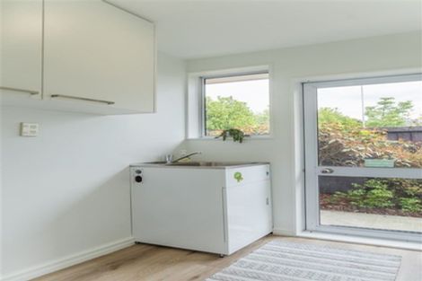 Photo of property in 99a Avonhead Road, Avonhead, Christchurch, 8042