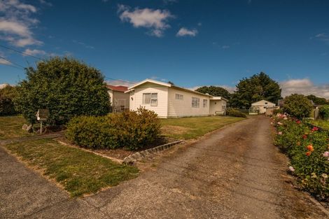 Photo of property in 50 Pitt Street, Raetihi, 4632