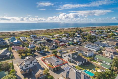 Photo of property in 60 Dickson Road, Papamoa Beach, Papamoa, 3118