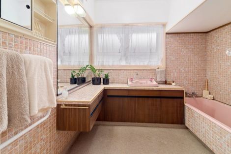 Photo of property in 1 Foley Drive, Springfield, Rotorua, 3015