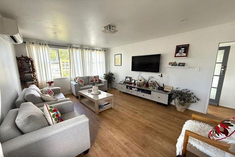 Photo of property in 11 Harania Avenue, Favona, Auckland, 2024