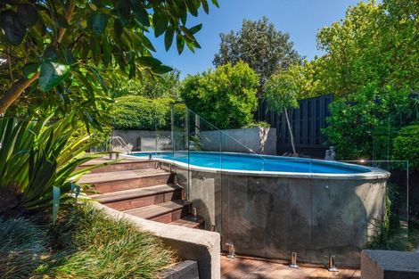 Photo of property in 2 Manurere Avenue, Takapuna, Auckland, 0622