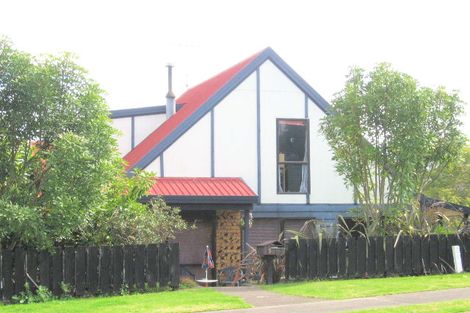 Photo of property in 9 Pokapu Place, Bethlehem, Tauranga, 3110